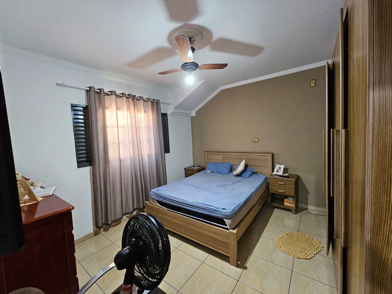 DUAS CASAS RESIDENCIAL (Geminada)Rua Dos Jasmin, n 81 e n77- Jardim Bela Vista