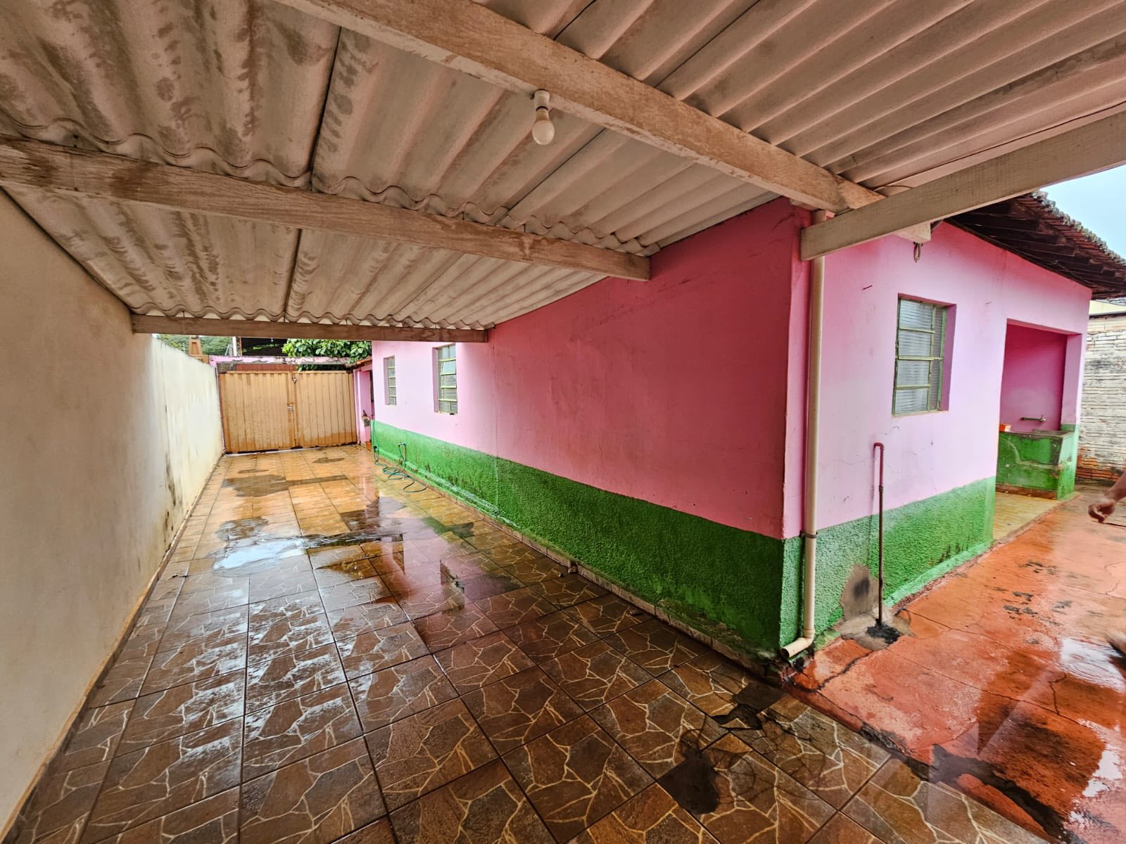 Duas casas Rua Floriano Peixoto, n 07- Jardim Brasil