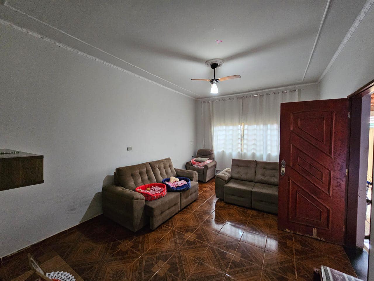 Casa Rua dos Cravos, n71- Jardim Bela Vista