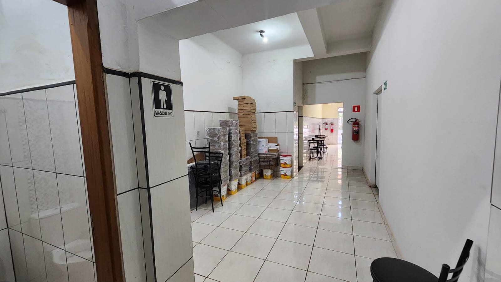 IMÓVEL COMERCIAL E RESIDENCIAL NO CENTRO / ÓTIMA LOCALIZAÇÃO Rua Prudente de Moraes, n527