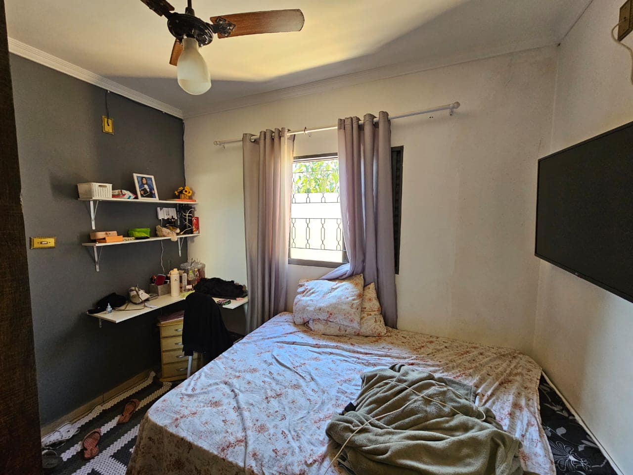 DUAS CASAS RESIDENCIAL (Geminada)Rua Dos Jasmin, n 81 e n77- Jardim Bela Vista