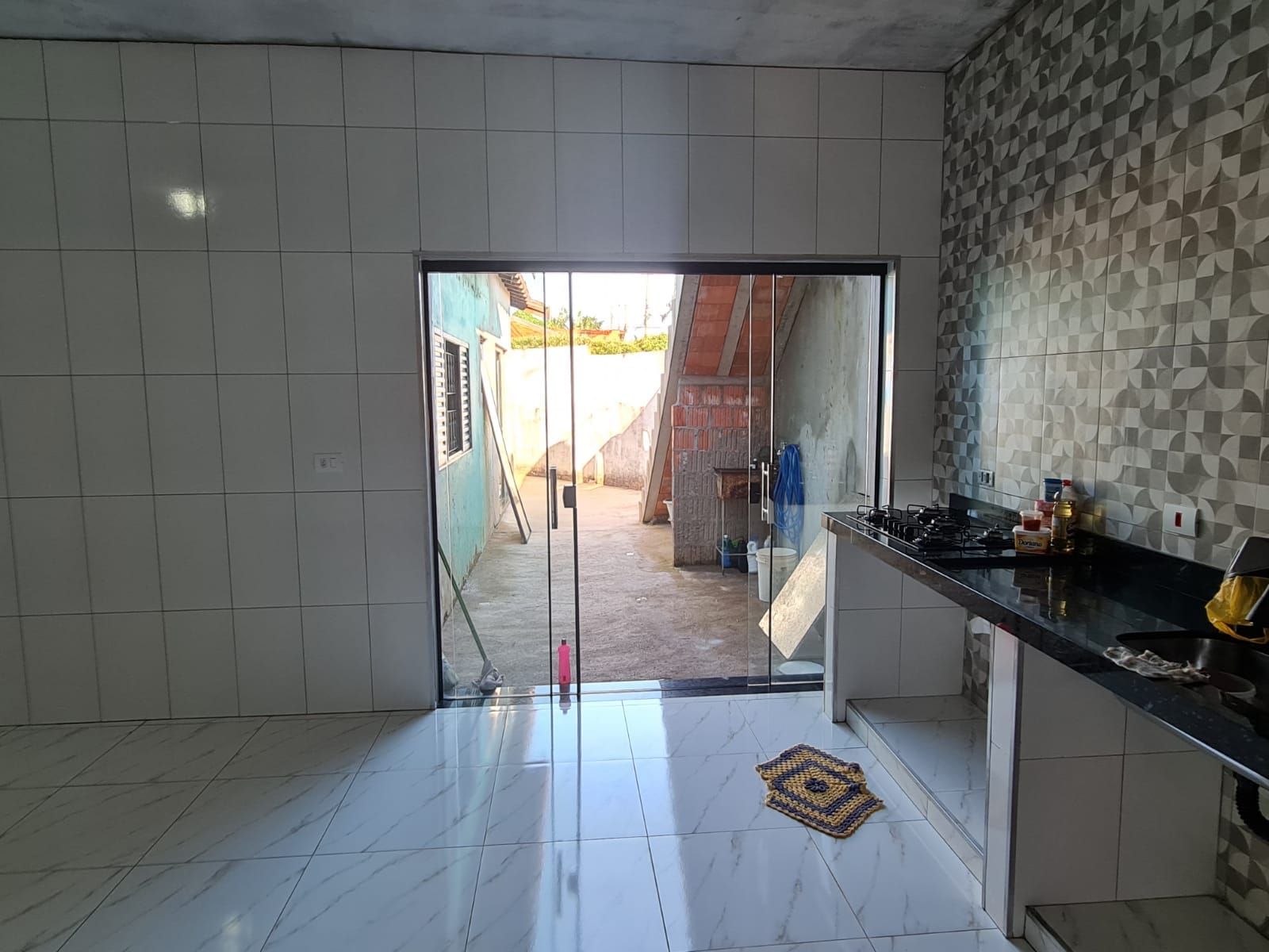 Casa Rua José Vieira Martins , n 102- Santa Luzia