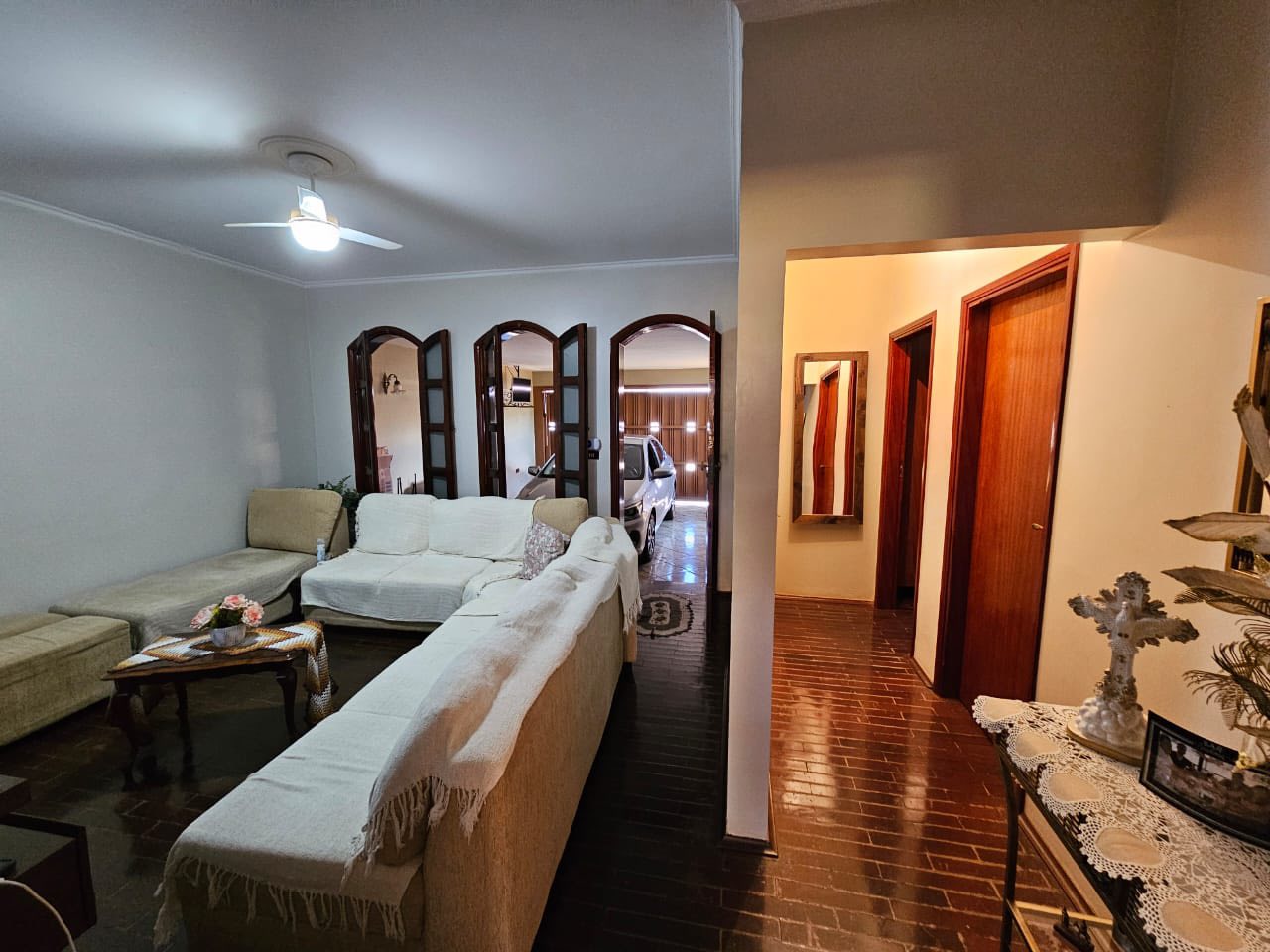 Casa Residencial / Comercio Rua Dr José Mendes da Silva , n 20- Conjunto Habitacional Ada Dedini Ometto