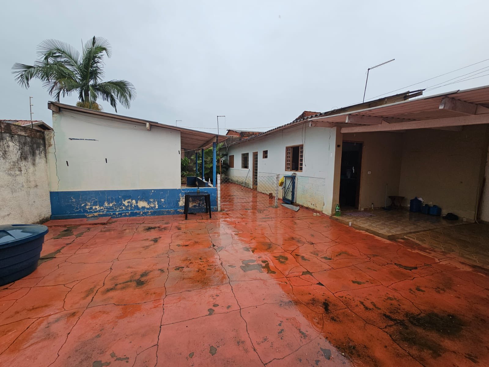 Duas casas Rua Floriano Peixoto, n 07- Jardim Brasil
