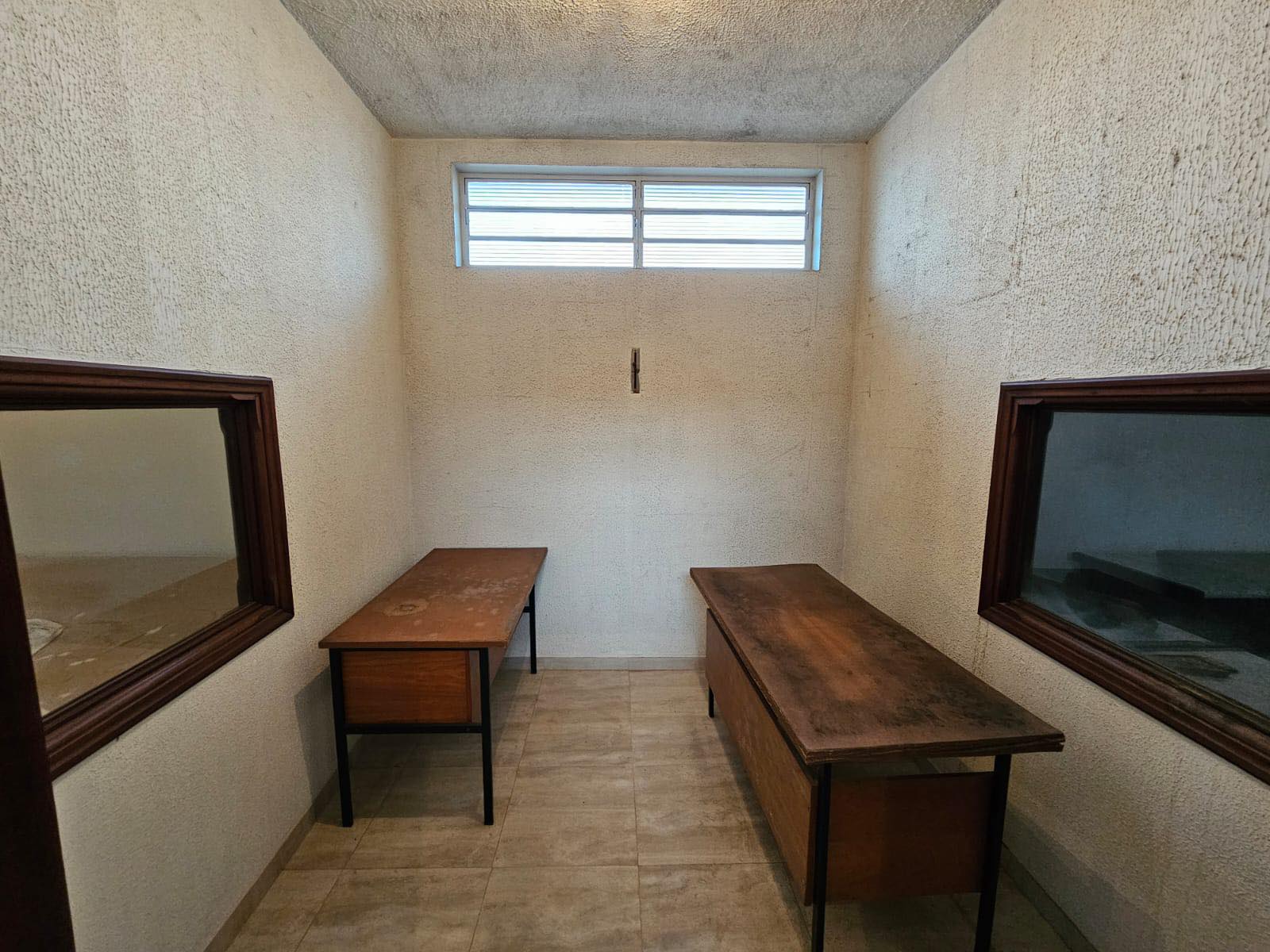 PRÉDIO COMERCIAL/RESIDENCIAL EXCELENTE LOCALIZAÇÃO Rua Treze de Maio, n574- Centro