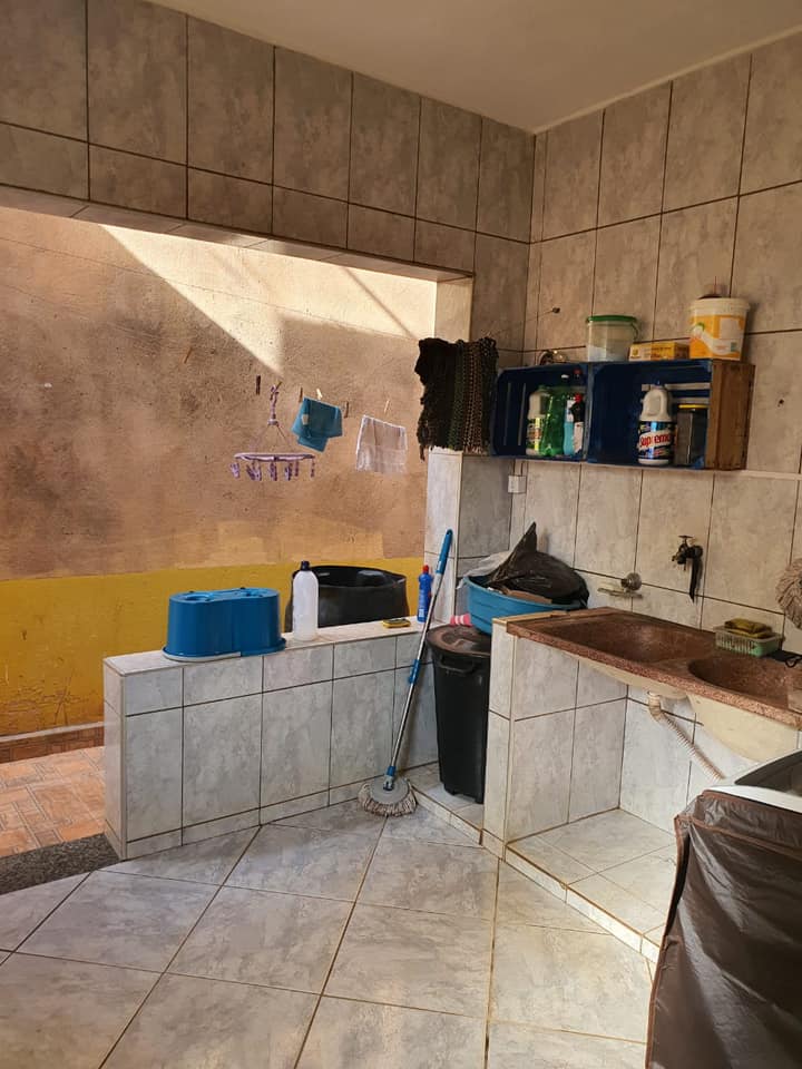 3 Casas Residencial - Vila Bonatti ( Otima oportunidade para Locação)