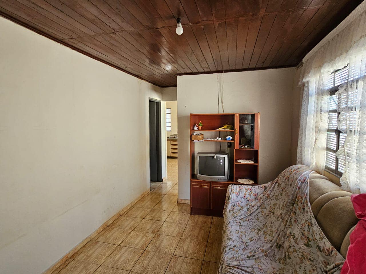 Casa Rua Francisco Cressoni, 425- Conjunto Habitacional Etore Marquezelli