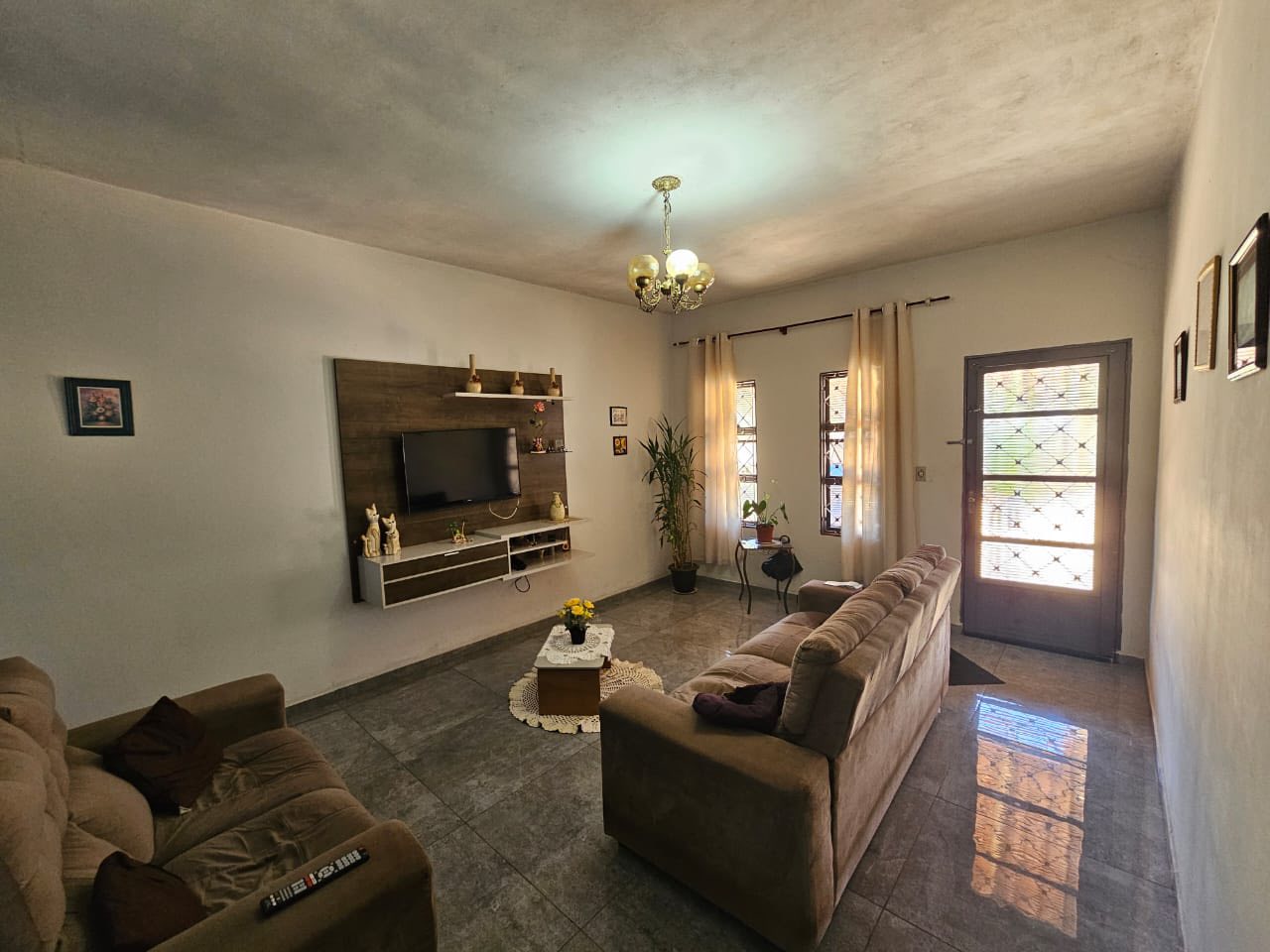 Casa Residencial - Conjunto Habitacional Etore Marquezelli