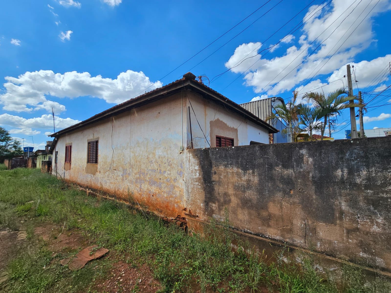 Casa na Avenida do Café, n 1020- Centro