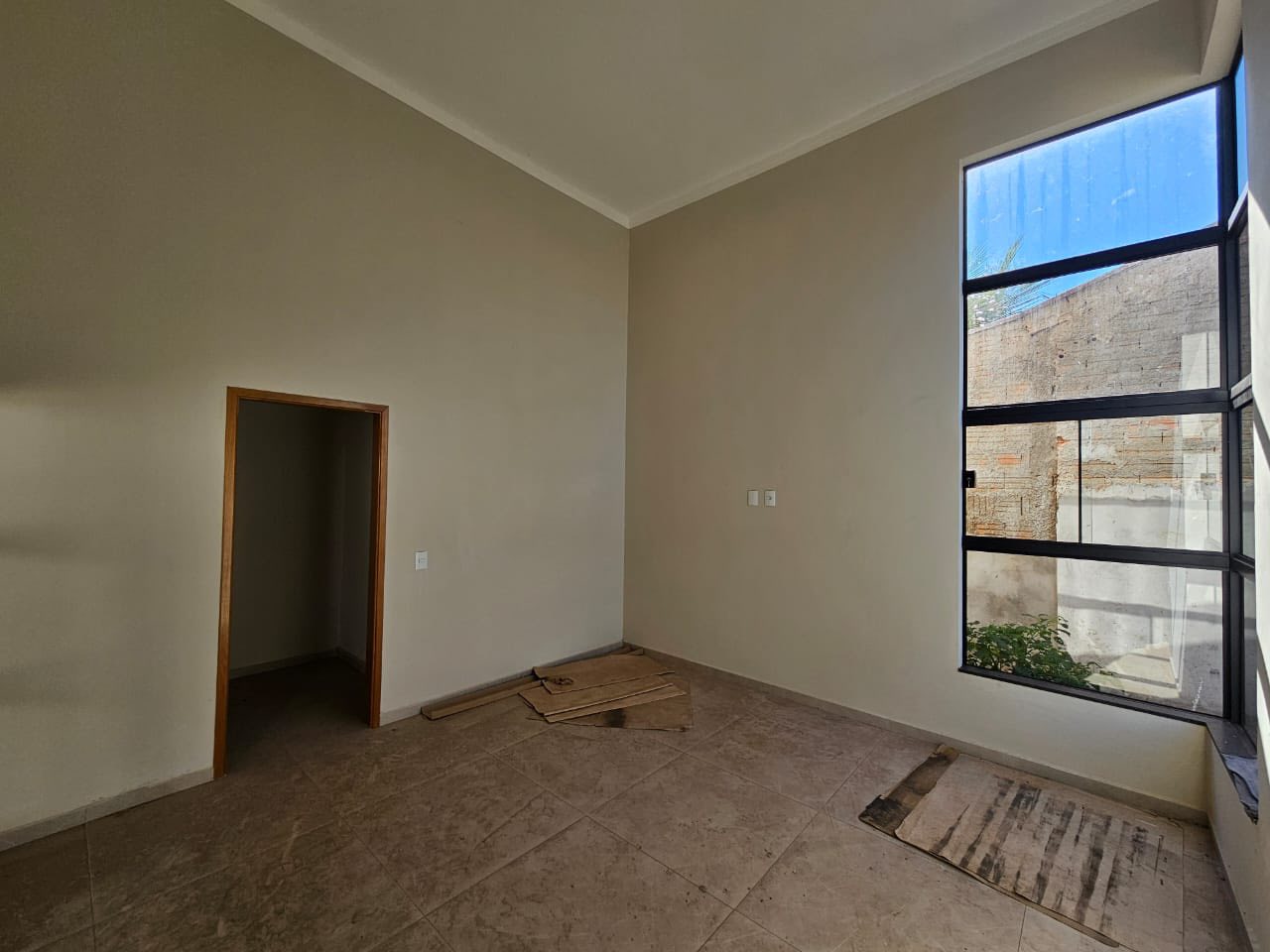 Casa Rua Espírito Santo, n 48- Parque Varotti