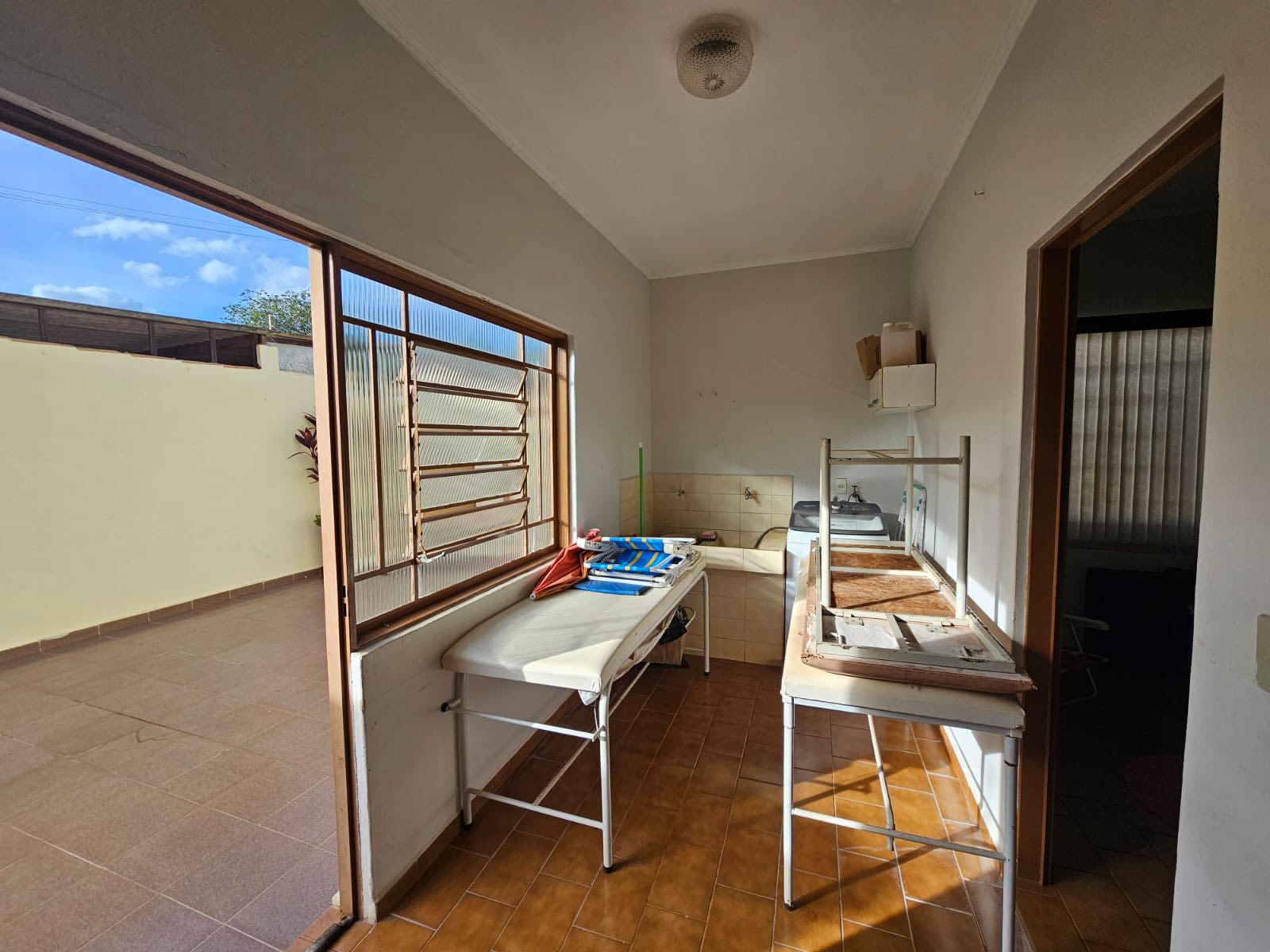 Casa Avenida Quinze de Novembro , n1200- CENTRO ( ÓTIMA LOCALIZAÇÃO)