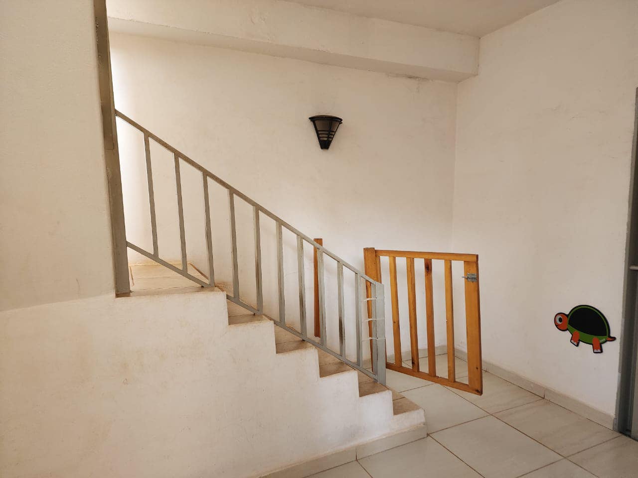 Casa com Ponto Comercial Rua Manoel Pires de Campos , n 122- Vila Santa Terezinha