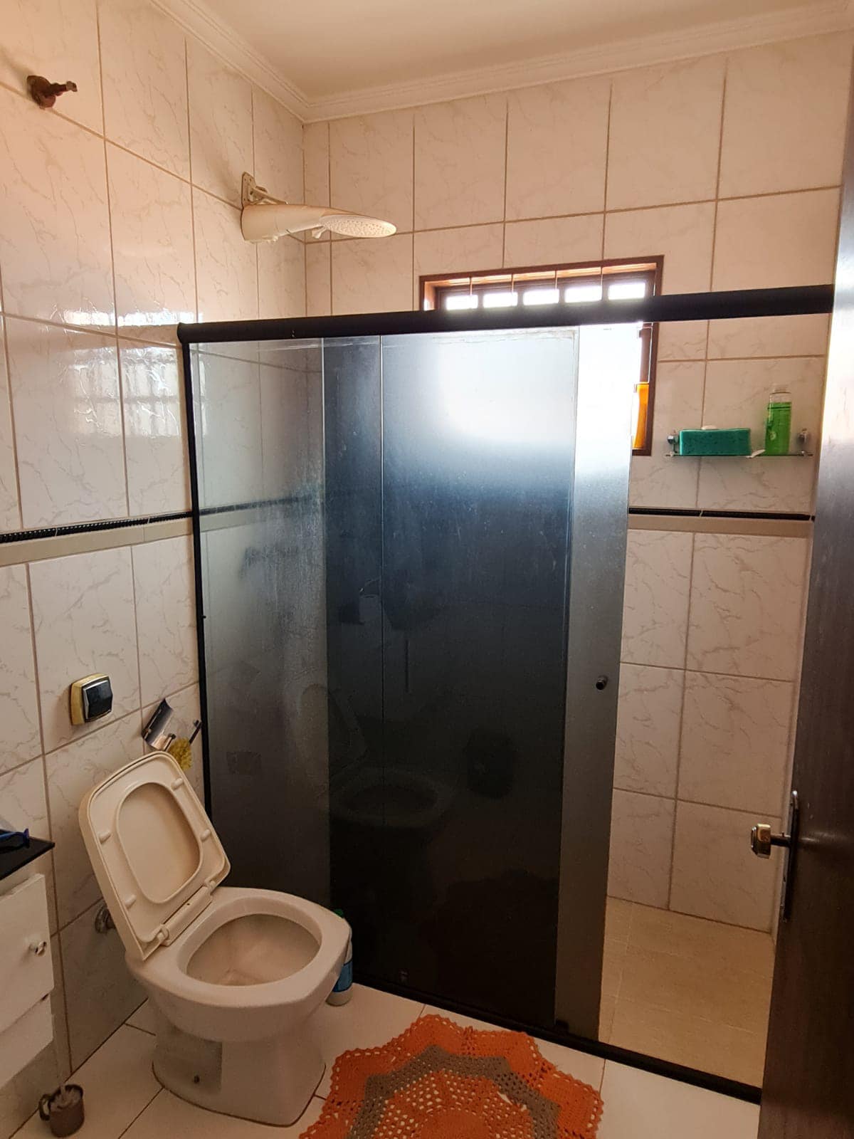 SOBRADO, na Rua Ernesto Bussaglia, n 15- Jardim Pedro Ometto