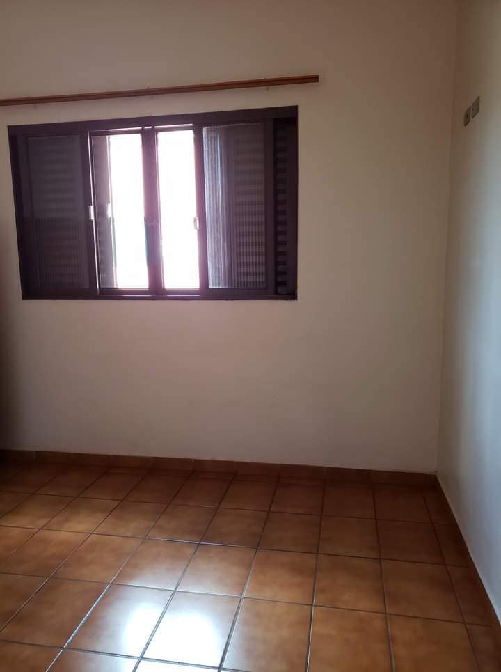 Rua Crispim de Abreu , n 494- Centro / Comércio ,  Rua Coronel Penteado, n251- Centro EXCELENTE LOCALIZAÇÃO