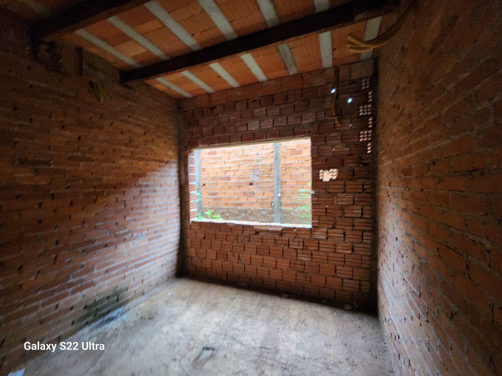 SOBRADO EM CONSTRUÇÃO, Rua Piauí, n121- Parque Varotti