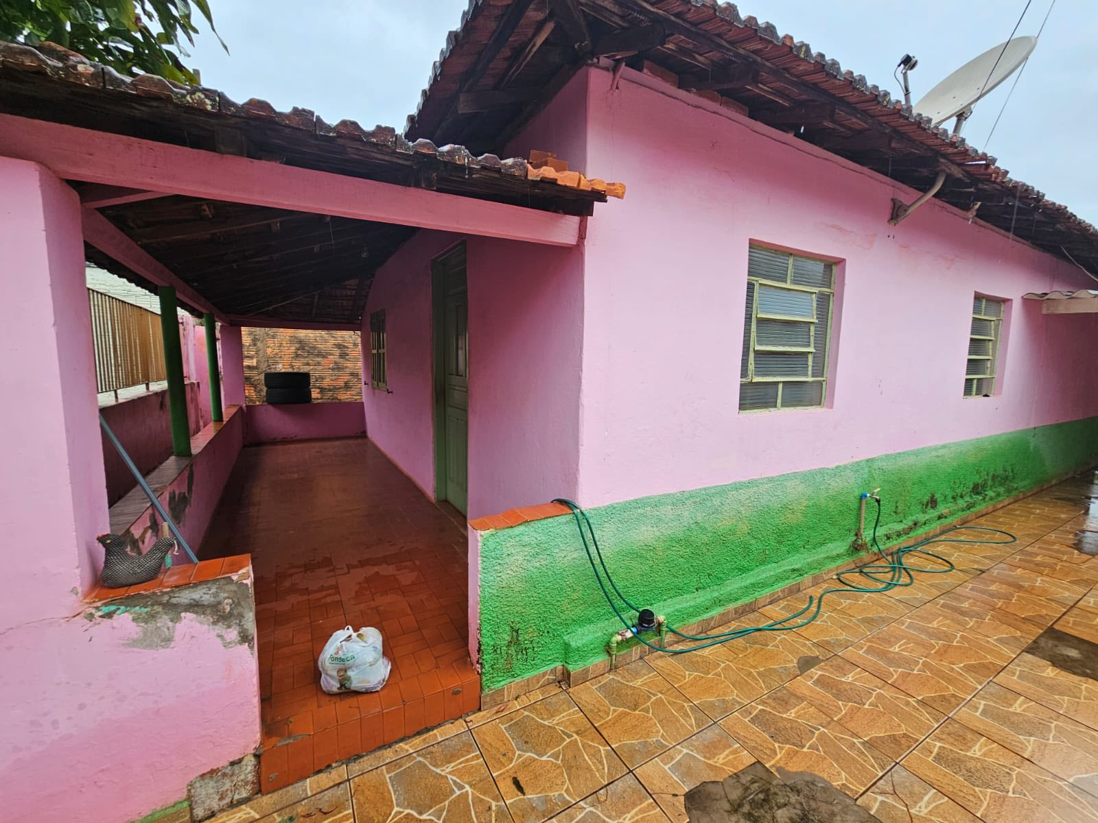 Duas casas Rua Floriano Peixoto, n 07- Jardim Brasil