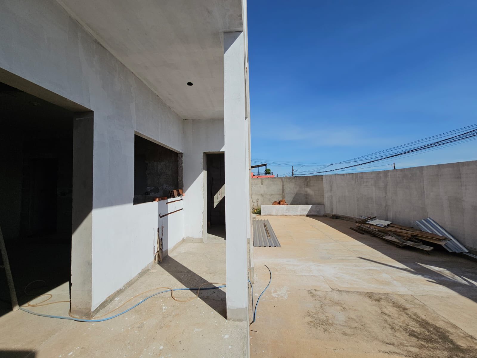 Sobrado Rua Piauí, n 31- Parque Varotti