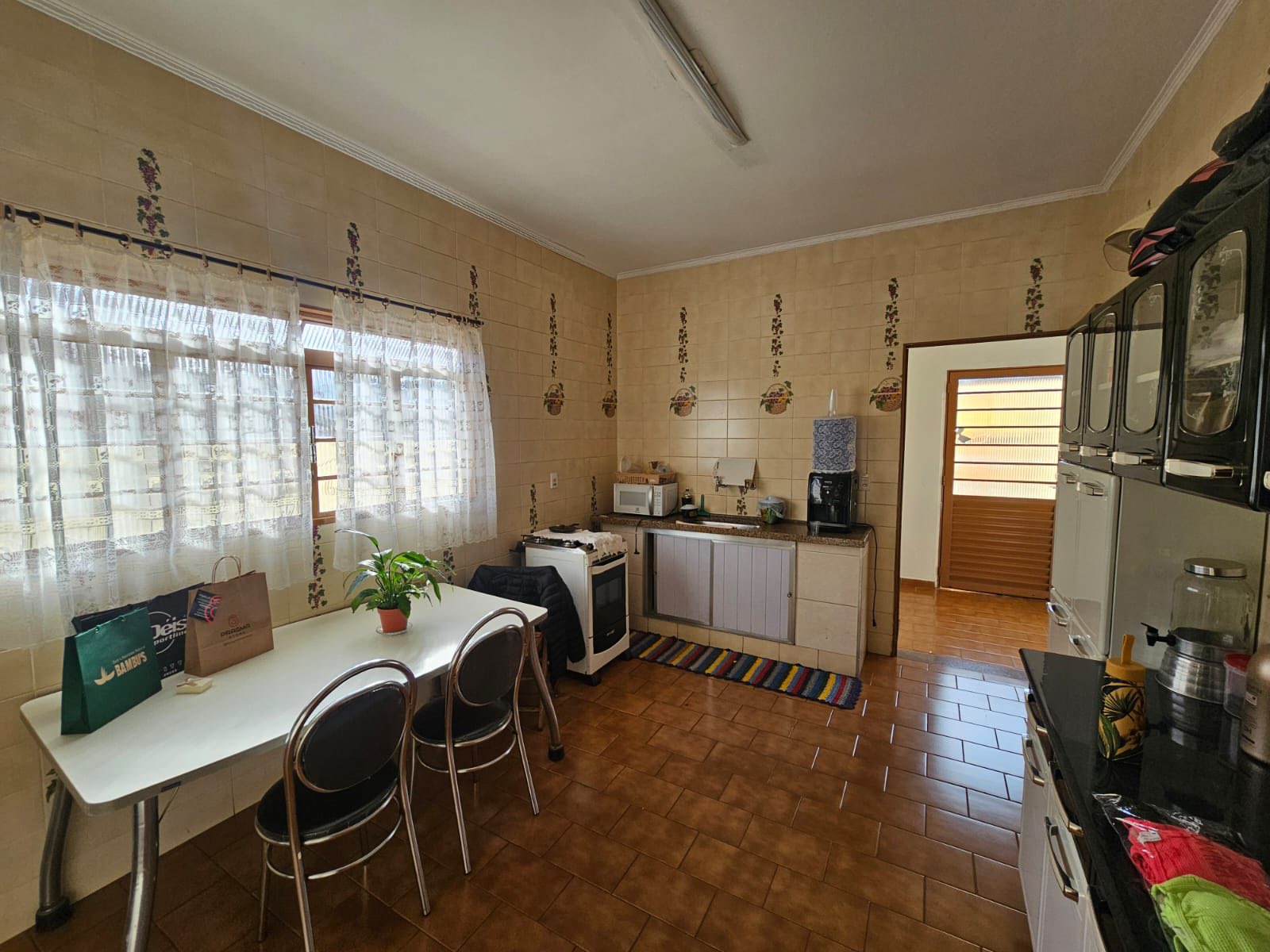 Casa Avenida Quinze de Novembro , n1200- CENTRO ( ÓTIMA LOCALIZAÇÃO)