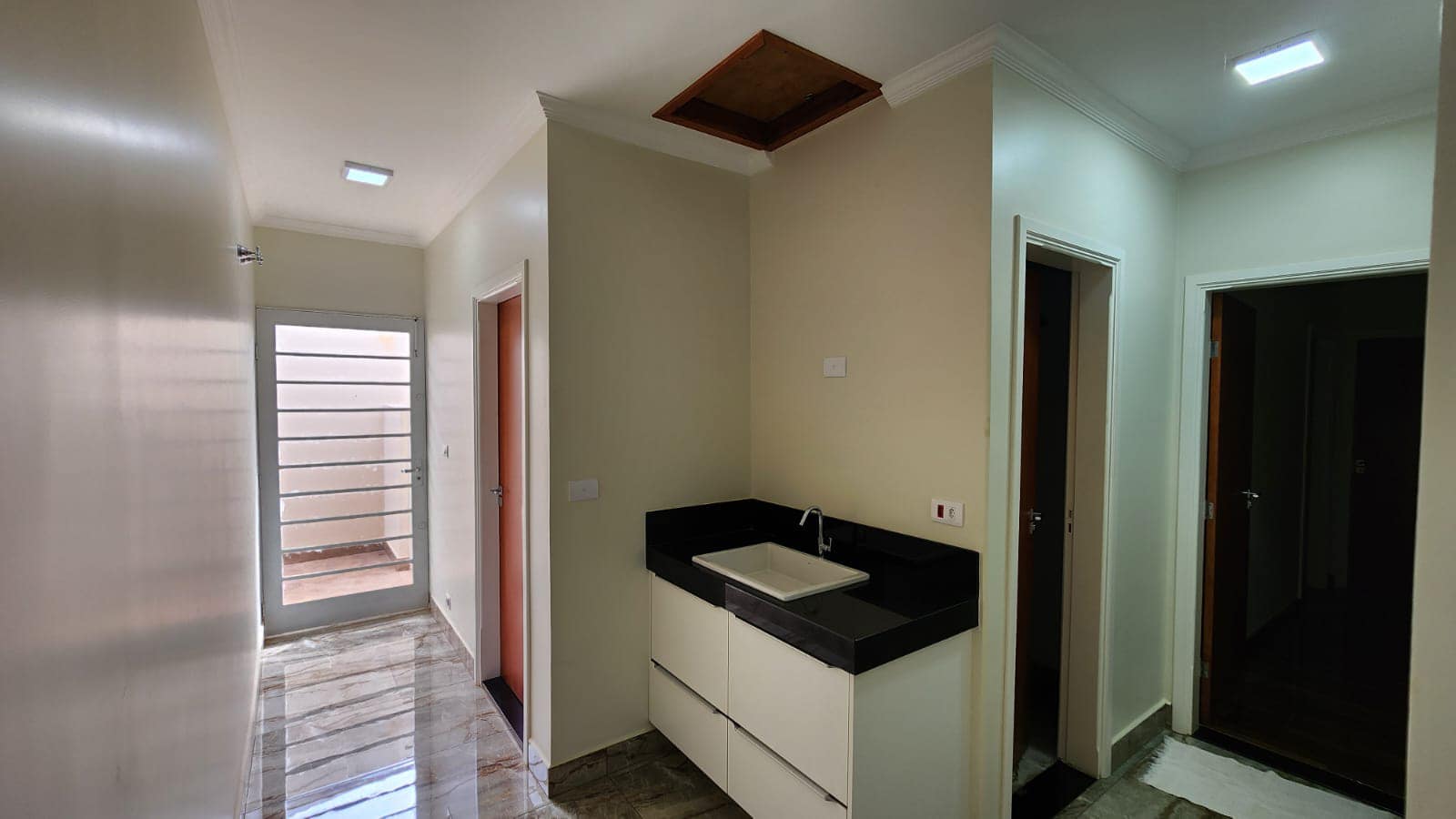 Casa Rua Treze de Maio , n 443- Vila Bortone