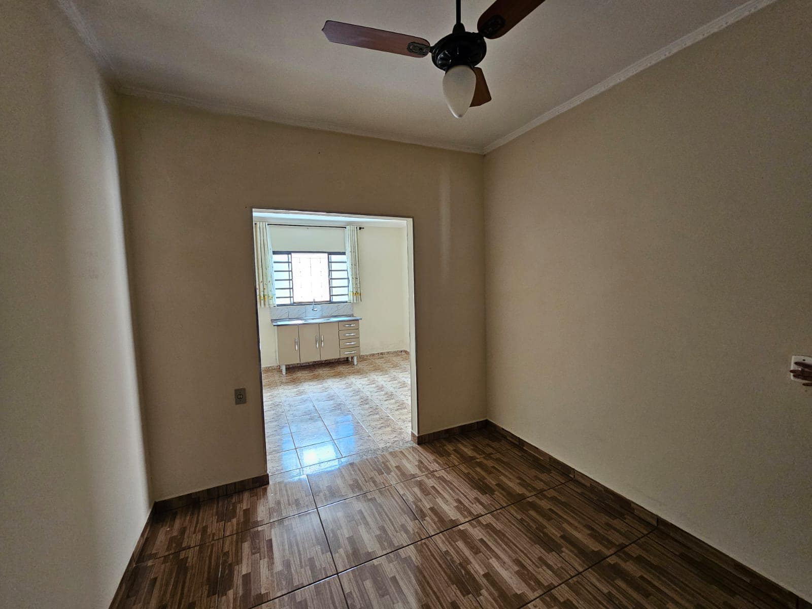 Casa Rua Rubens Malvestiti , n 54- Santa Luzia