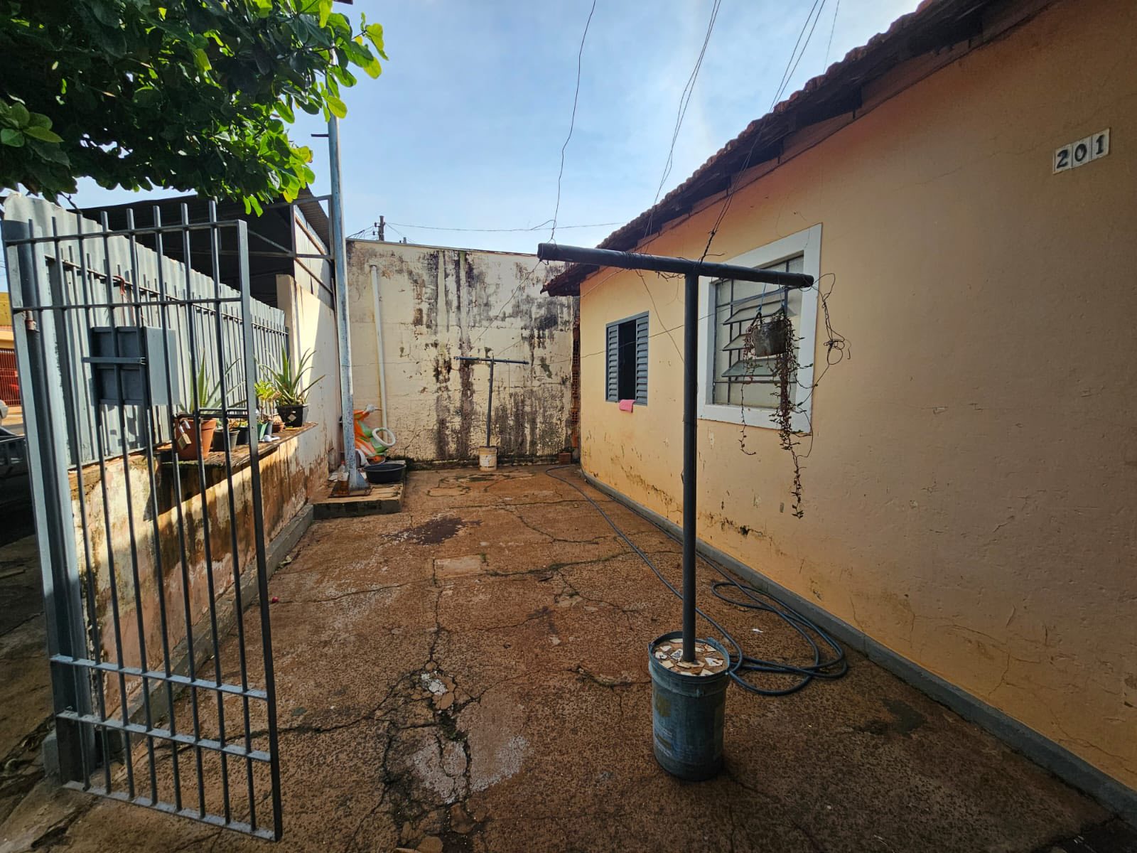 Duas Casas Rua Juliana, n201- Jardim São Carlos