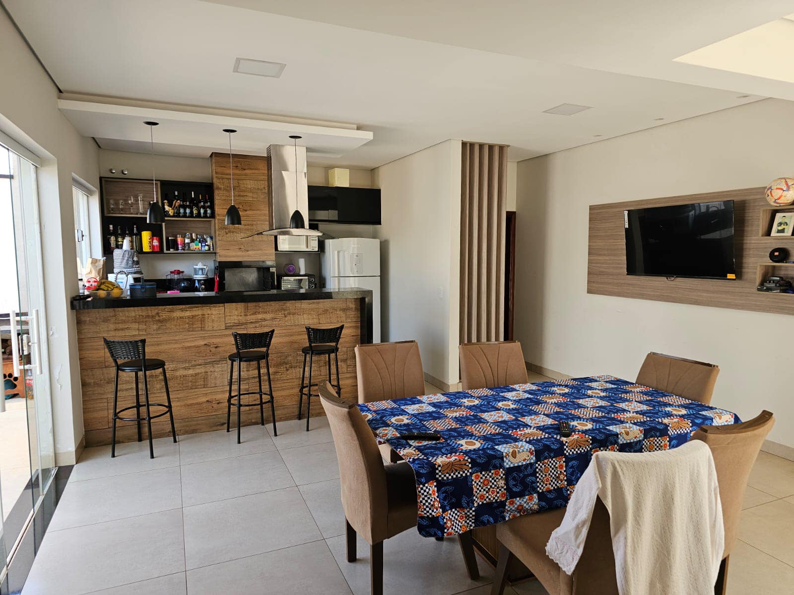 Casa Rua Édson Anivaldo Zanatta, n 101, Conjunto Habitacional Nino Deperon