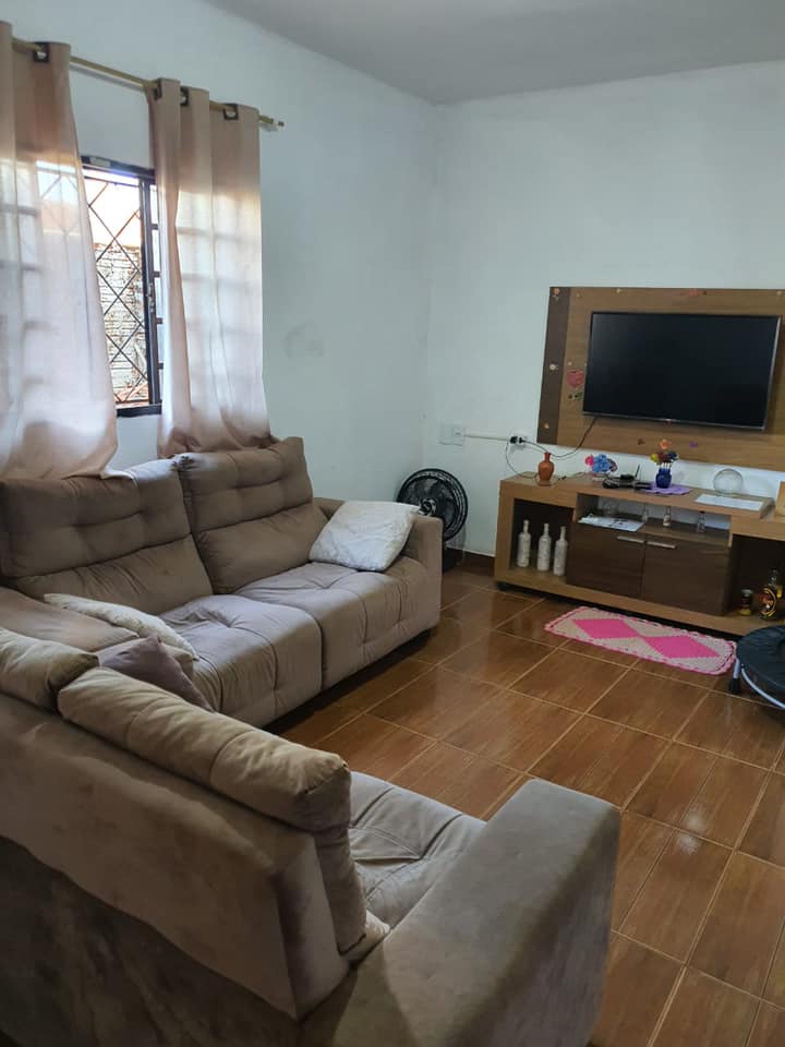3 Casas Residencial - Vila Bonatti ( Otima oportunidade para Locação)