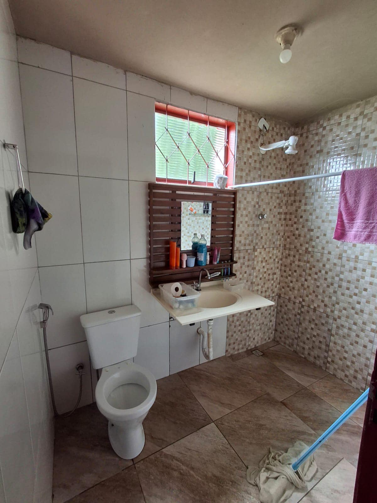 Duas Casas Rua Antônio Martins Daniel , n256- Centro