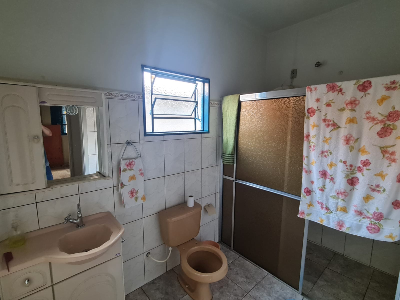 CASA RESIDENCIAL E COMÉRCIO Rua Agostinho de Biase, n 96- Jardim Brasil