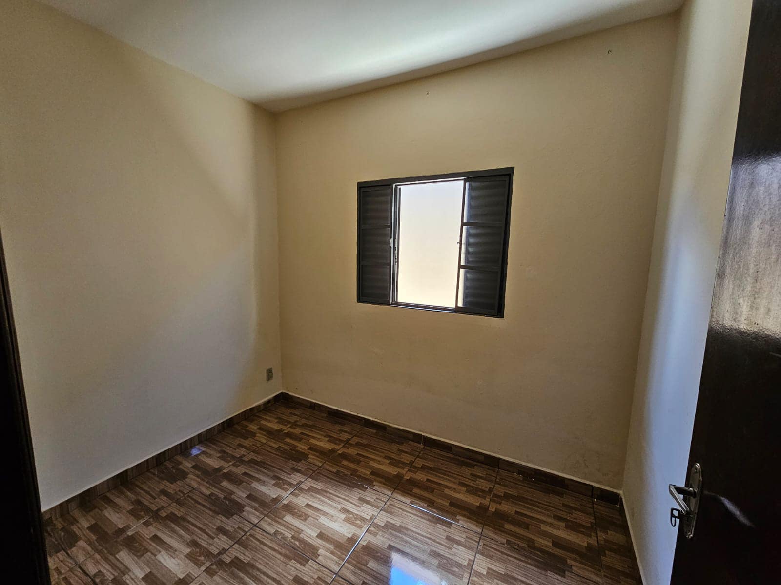 Casa Rua Rubens Malvestiti , n 54- Santa Luzia