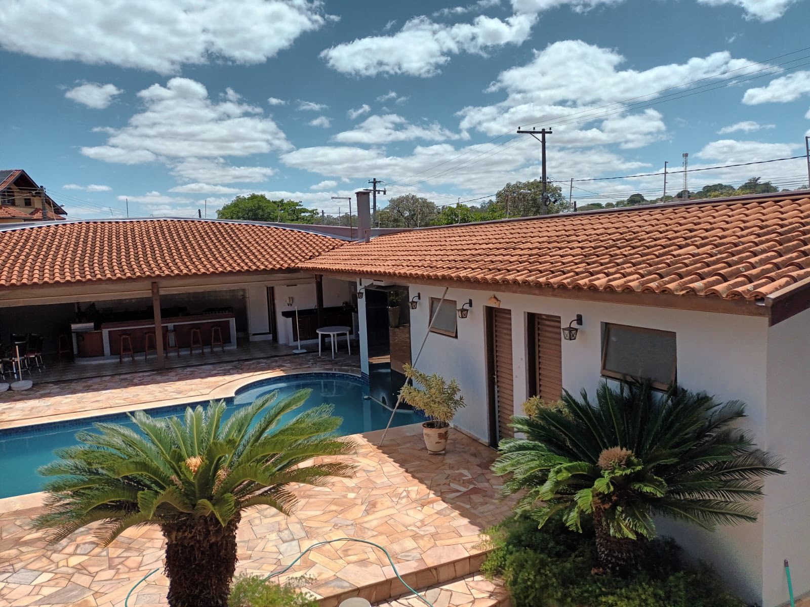 EXCELENTE CASA DE ALTO PADRÃO EM SÃO JOSÉ DO RIO PARDO