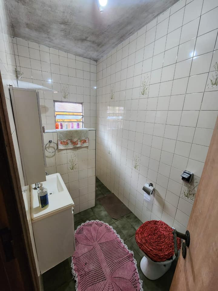 Casa com Ponto Comercial Rua Manoel Pires de Campos , n 122- Vila Santa Terezinha