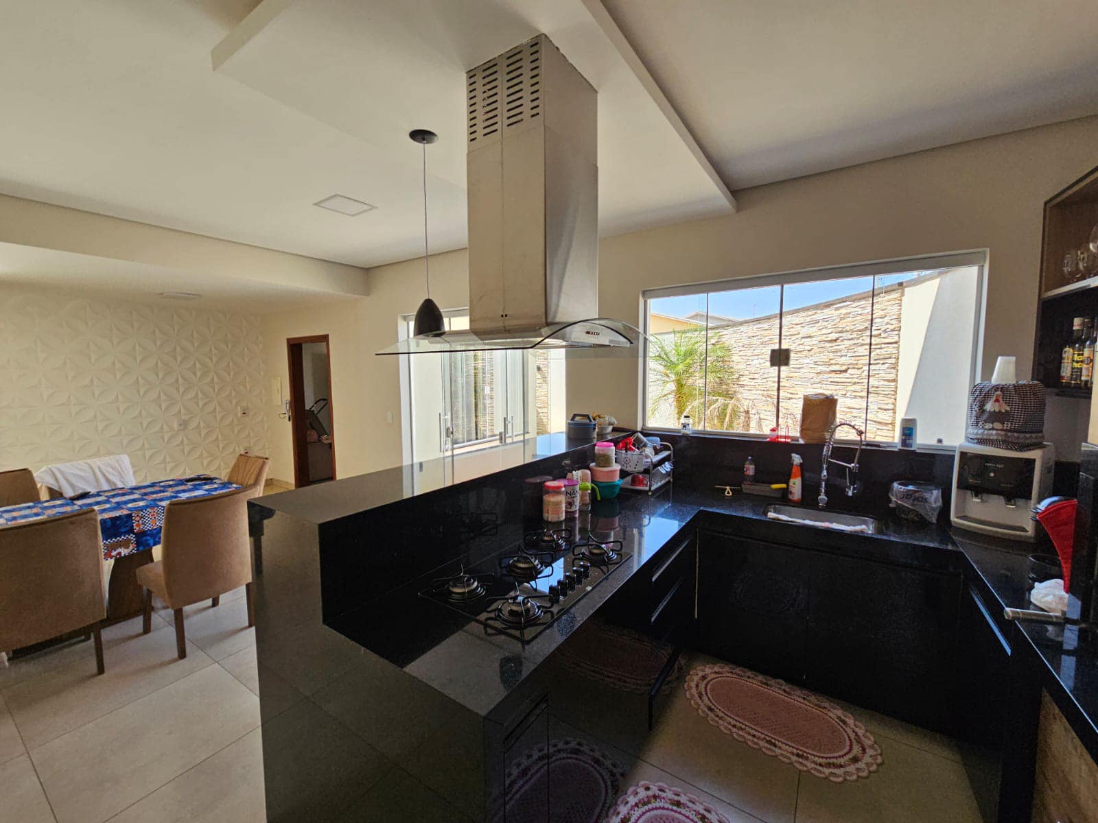 Casa Rua Édson Anivaldo Zanatta, n 101, Conjunto Habitacional Nino Deperon