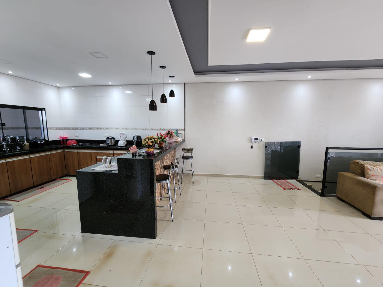 SOBRADO COMERCIAL E RESIDENCIAL, Rua Agostinho de Biase, n 546- Jardim Brasil