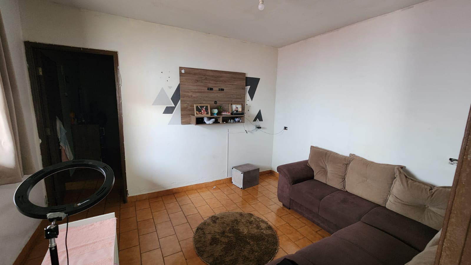 Duas Casas Rua Diamantino Mendes Ramos, n 160- Conjunto Habitacional Etore Marquezelli