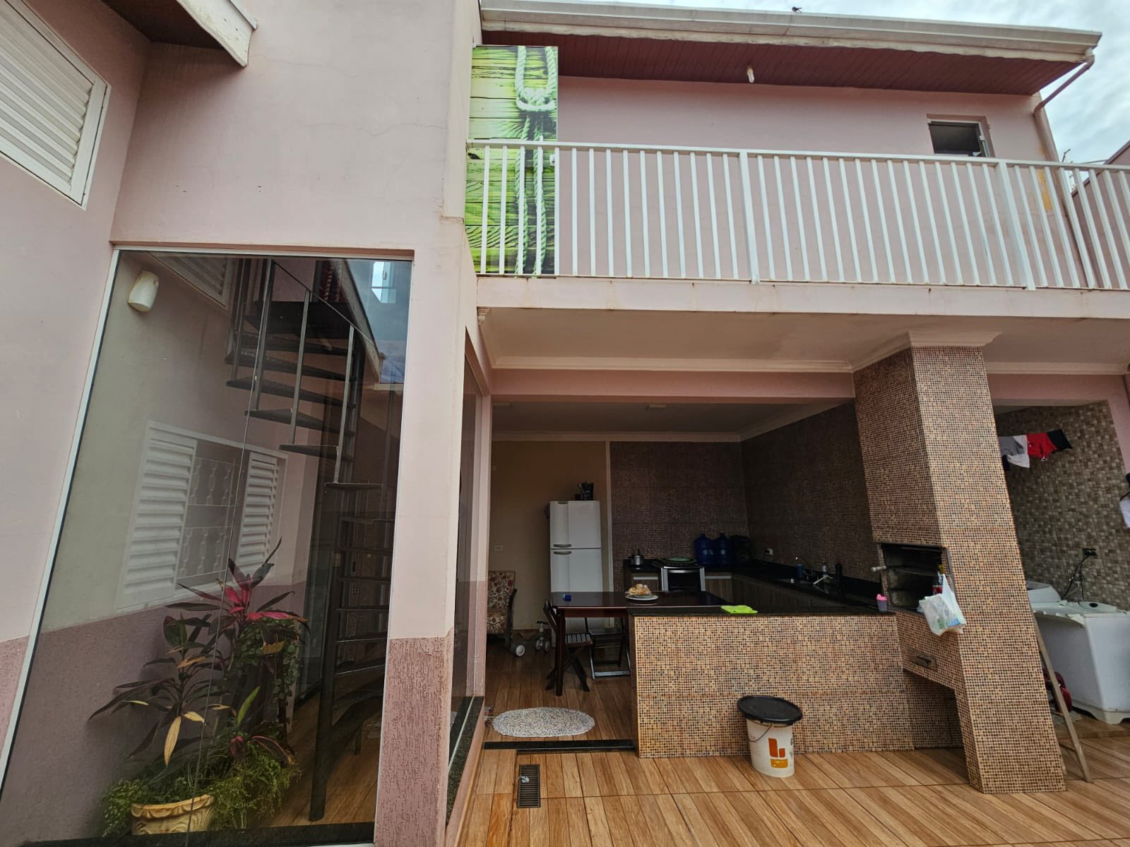 Casa Rua José Vieira Martins, n 19- Santa Luzia