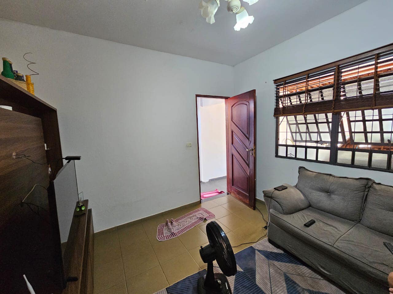DUAS CASAS RESIDENCIAL (Geminada)Rua Dos Jasmin, n 81 e n77- Jardim Bela Vista