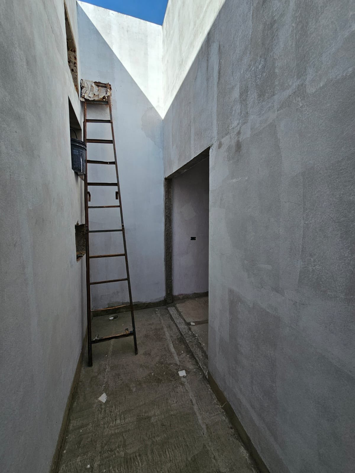 Sobrado Rua Piauí, n 31- Parque Varotti