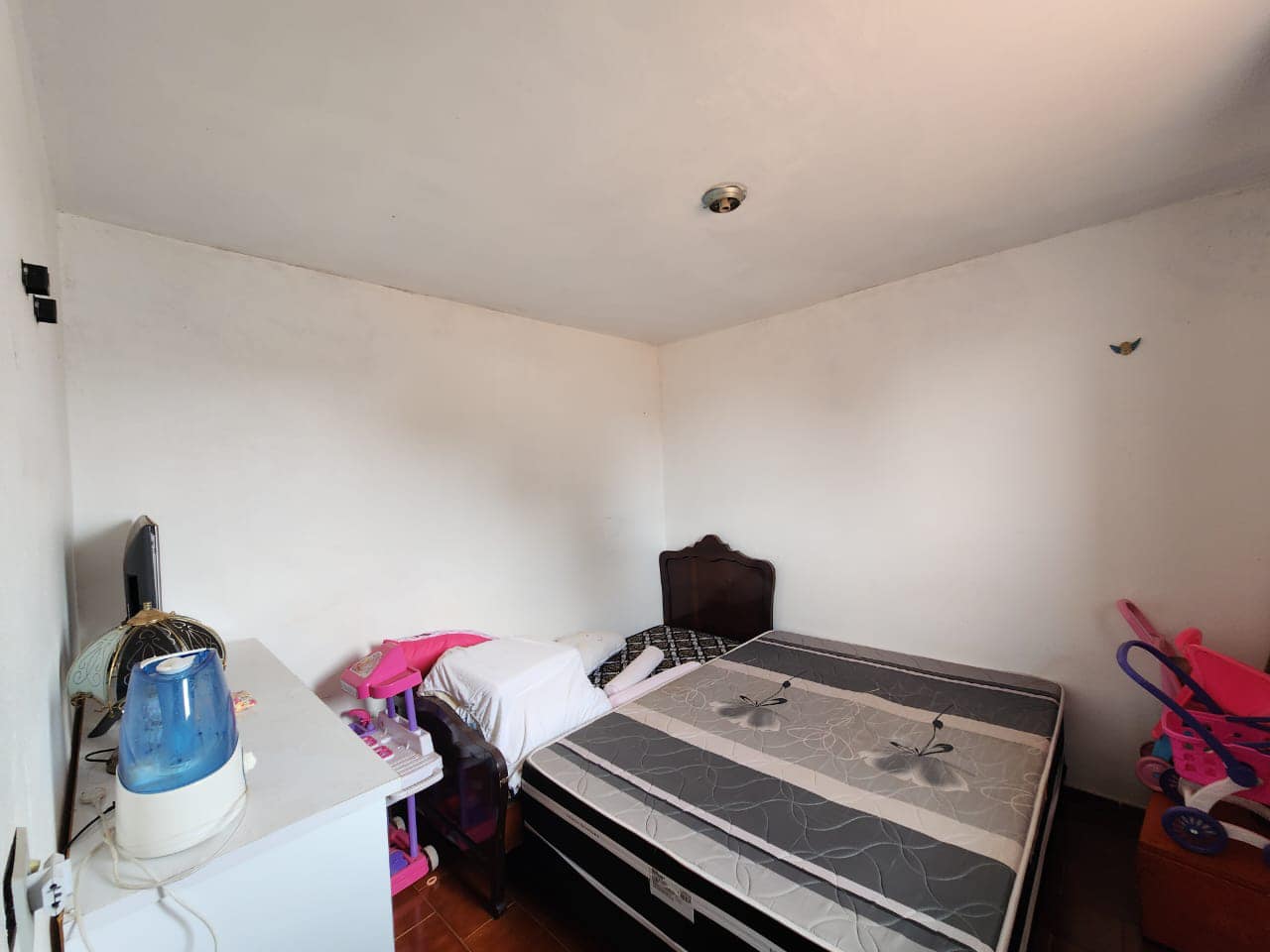 Casa com Ponto Comercial Rua Manoel Pires de Campos , n 122- Vila Santa Terezinha