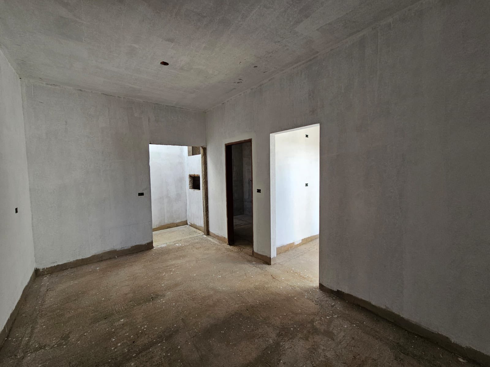 Sobrado Rua Piauí, n 31- Parque Varotti