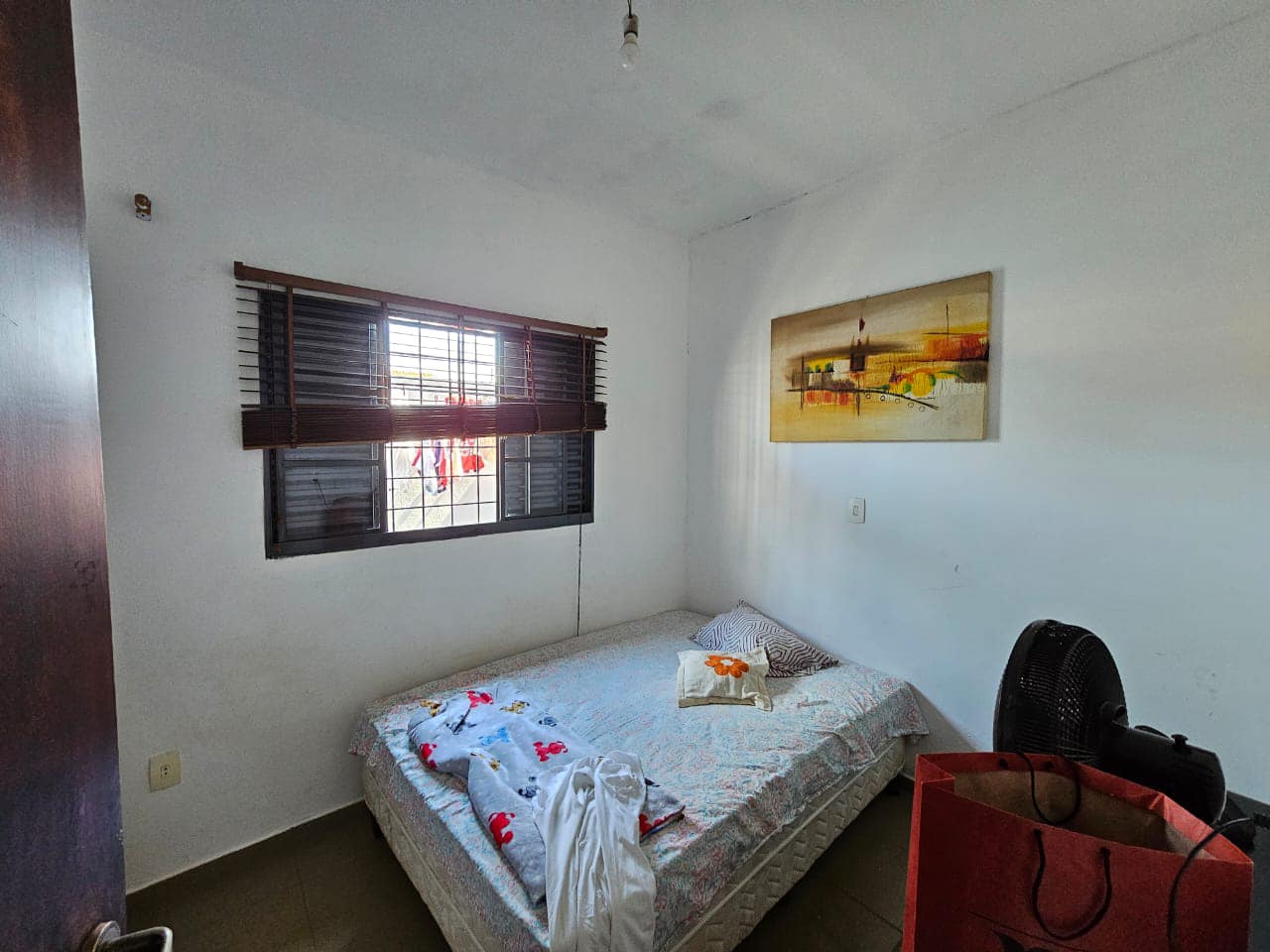 DUAS CASAS RESIDENCIAL (Geminada)Rua Dos Jasmin, n 81 e n77- Jardim Bela Vista