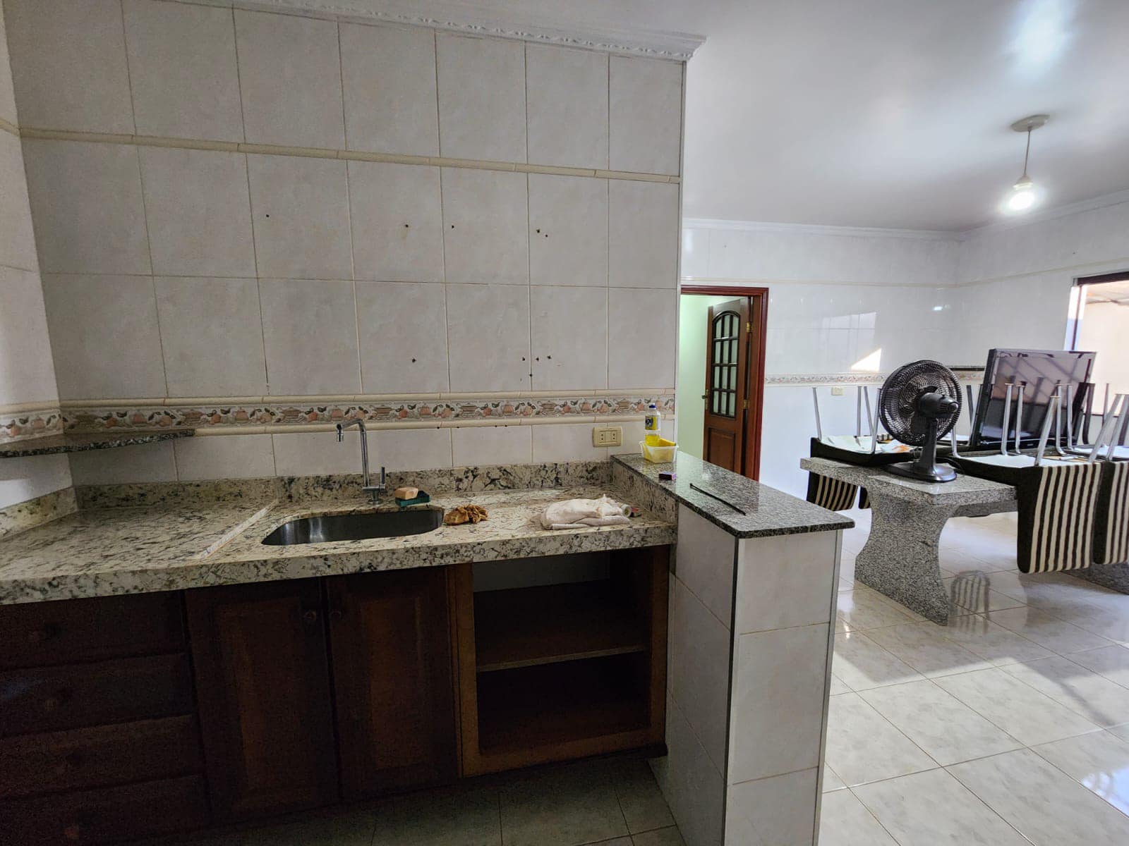 Casa Rua Albino Schiavon, n 112- Conjunto Habitacional Ada Dedini Ometto