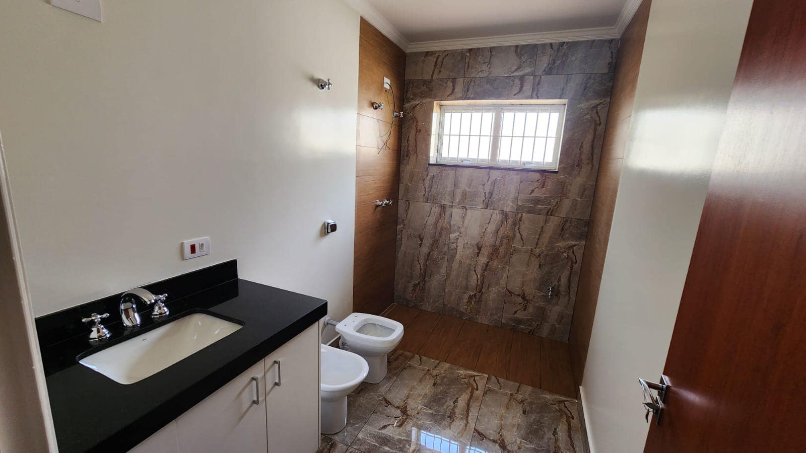 Casa Rua Treze de Maio , n 443- Vila Bortone