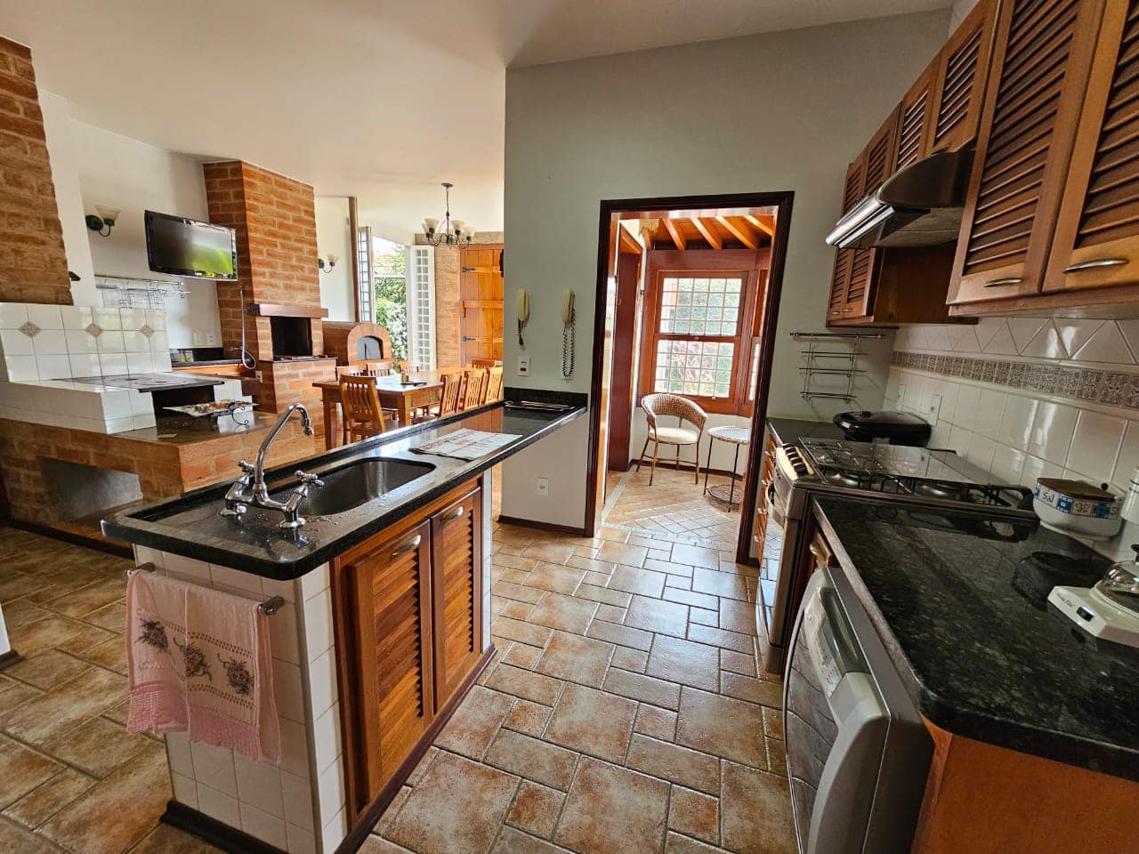 SOBRADO RESIDENCIAL DE ALTO PADRÃO ,Rua Ferrucio de Fiori, n370 ( com saída para rua Claudia ) - Jardim São Carlos