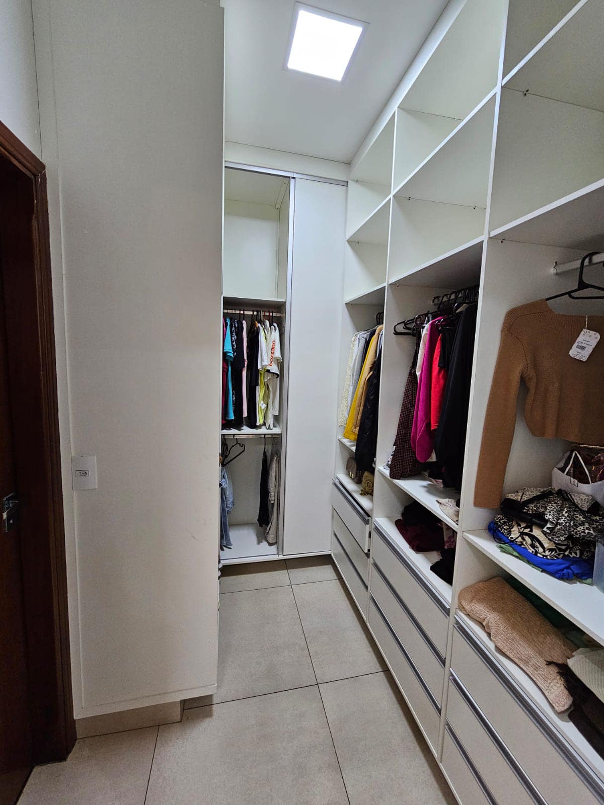 Casa Rua Édson Anivaldo Zanatta, n 101, Conjunto Habitacional Nino Deperon