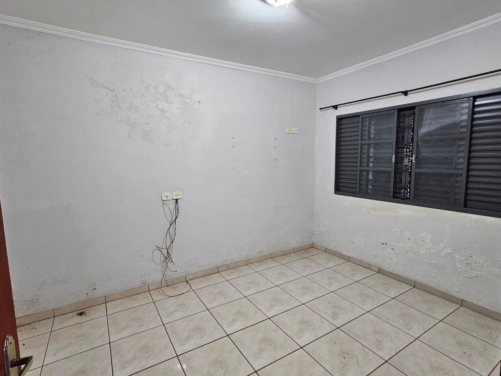 Casa / Sobrado Residencial Excelente Localização, Rua Prudente de Moraes, n917- Vila Bortone