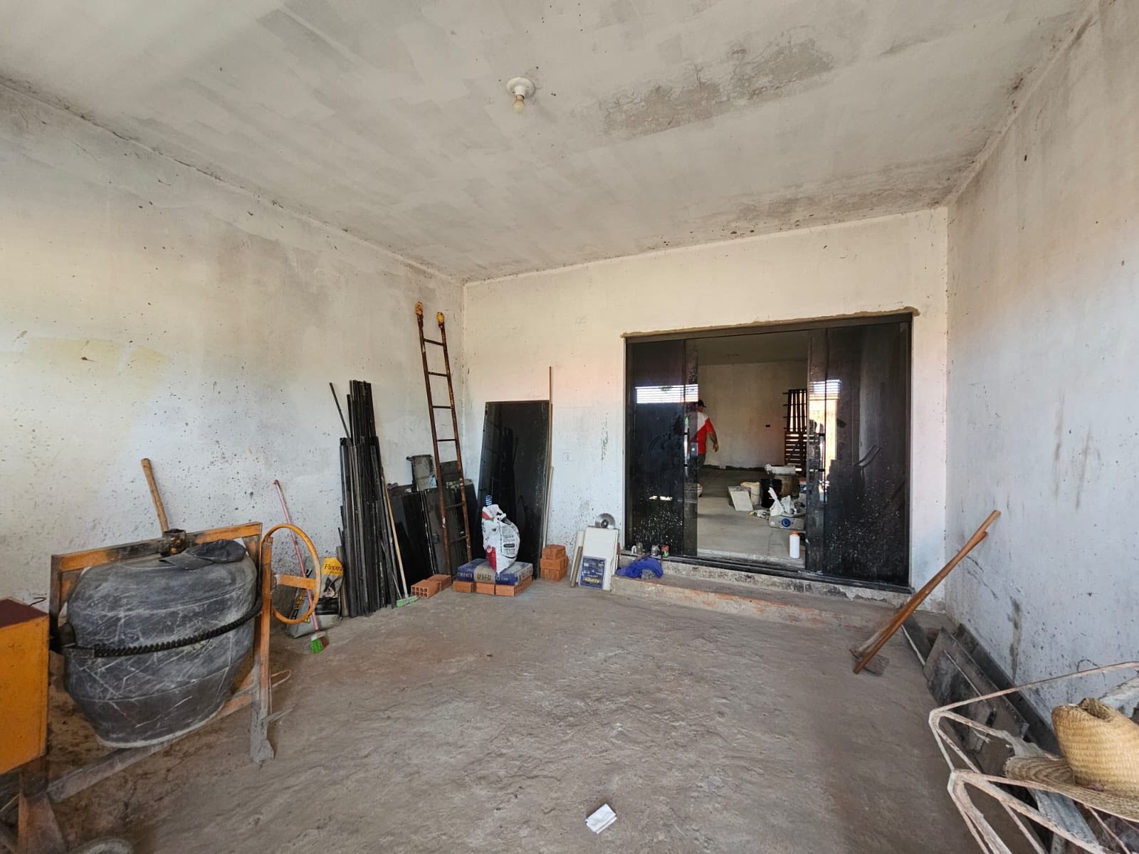 Sobrado Rua Piauí, n 31- Parque Varotti