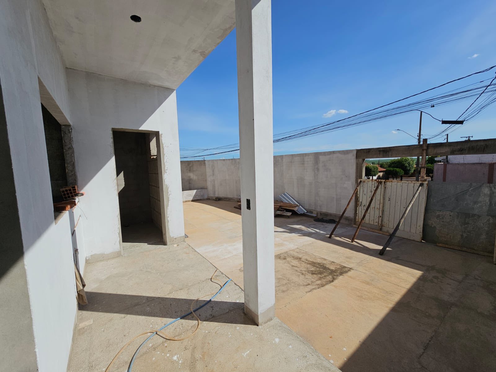 Sobrado Rua Piauí, n 31- Parque Varotti