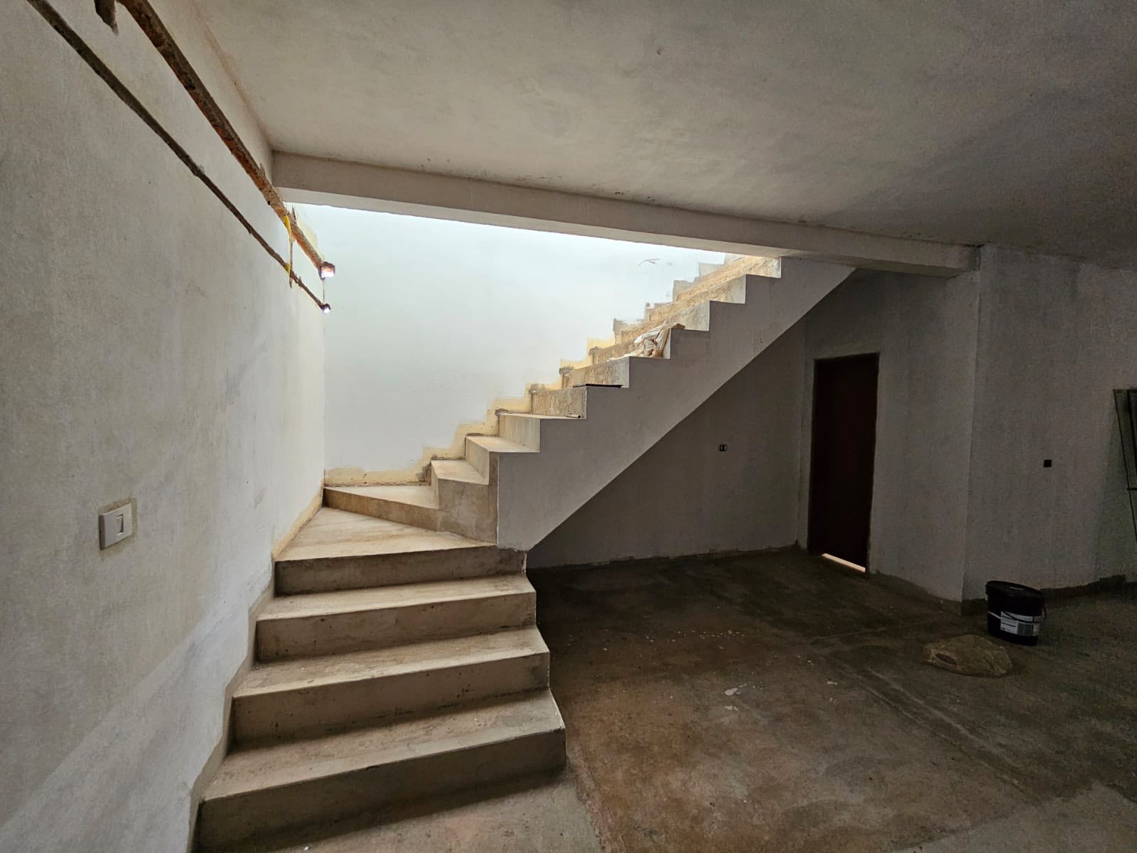 Sobrado Rua Piauí, n 31- Parque Varotti