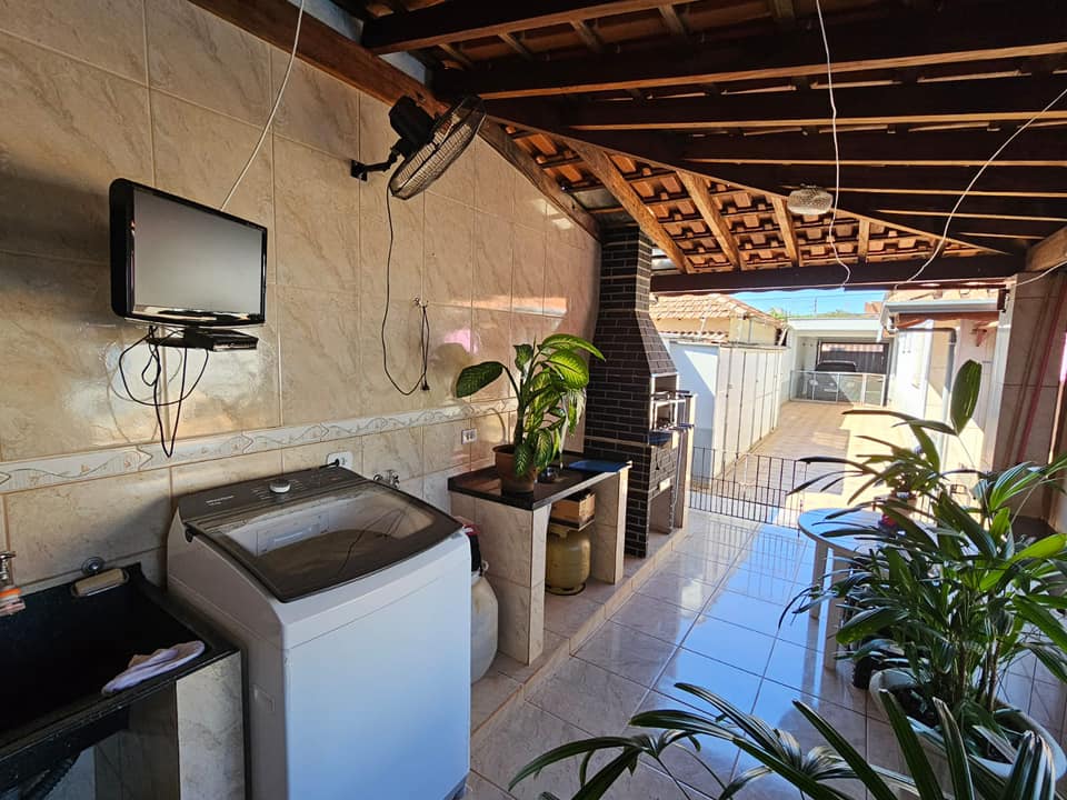 Casa / Sobrado Residencial Excelente Localização, Rua Prudente de Moraes, n917- Vila Bortone